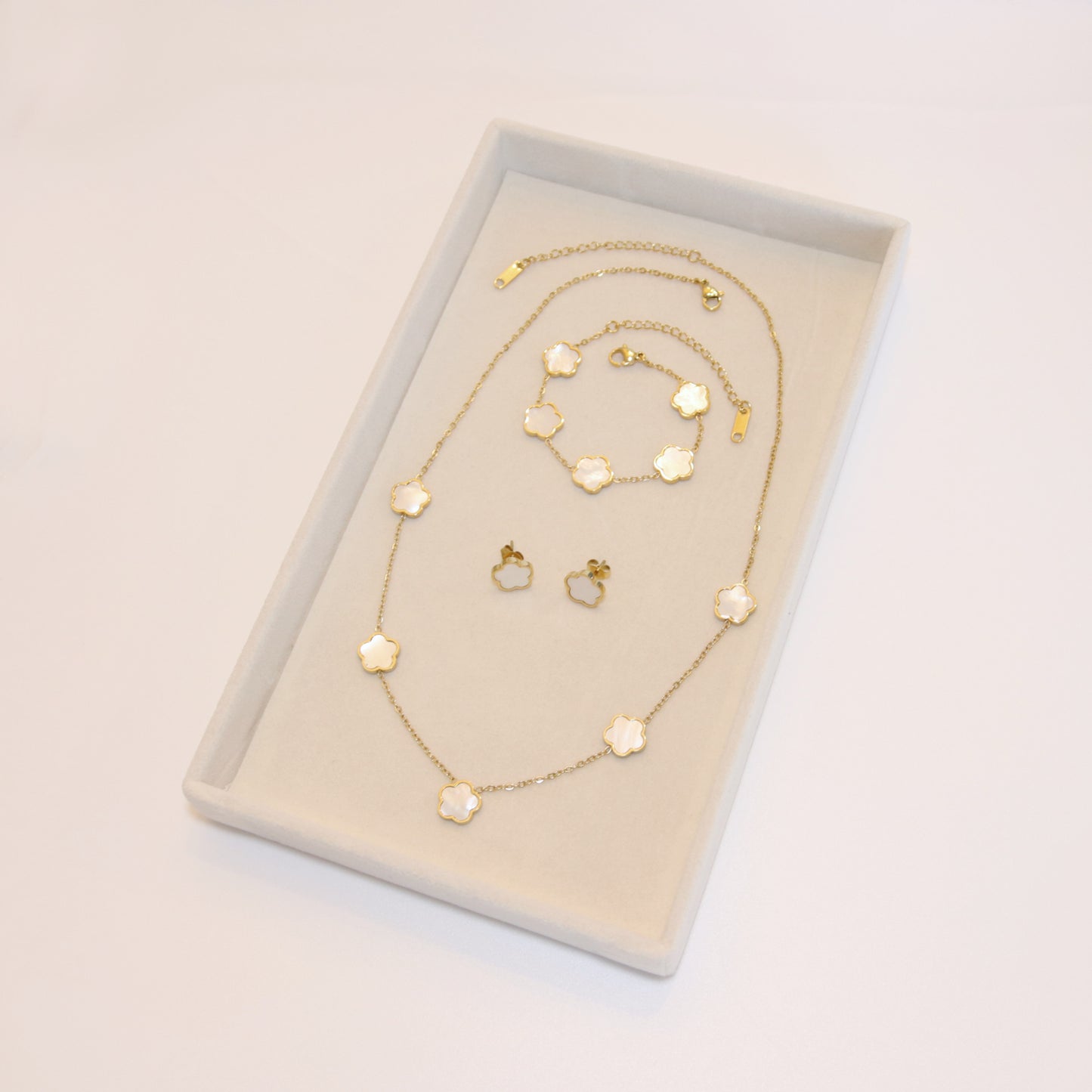 Kalopsia Flora Jewelry Set