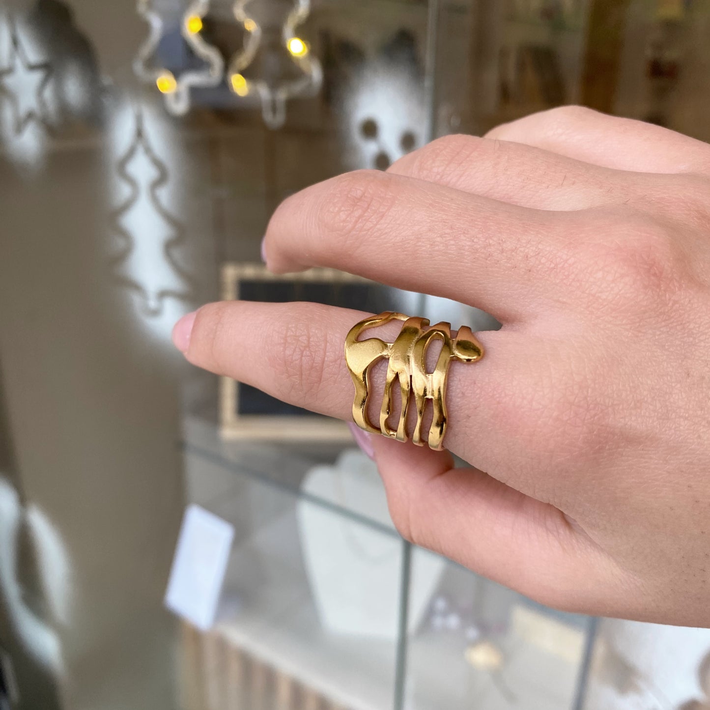 Melted Waive Ring
