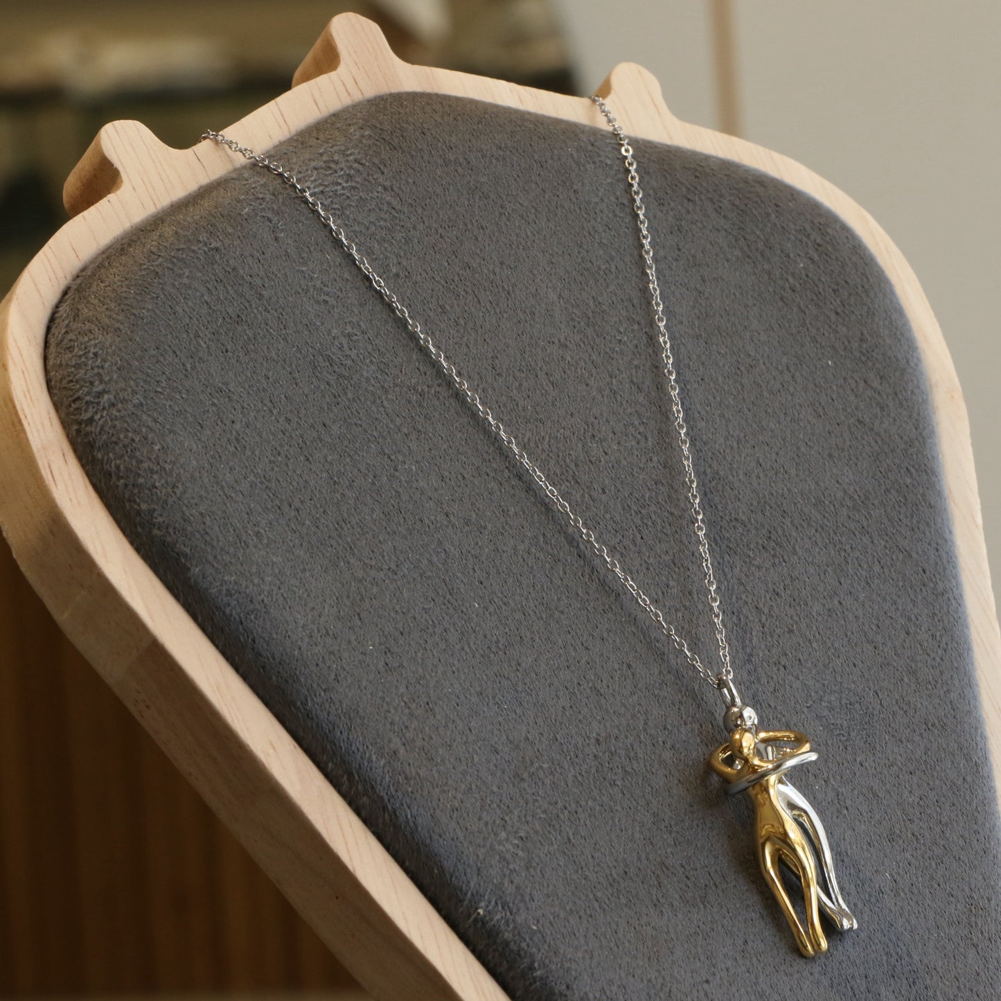 Hug For Ever Couple Necklace