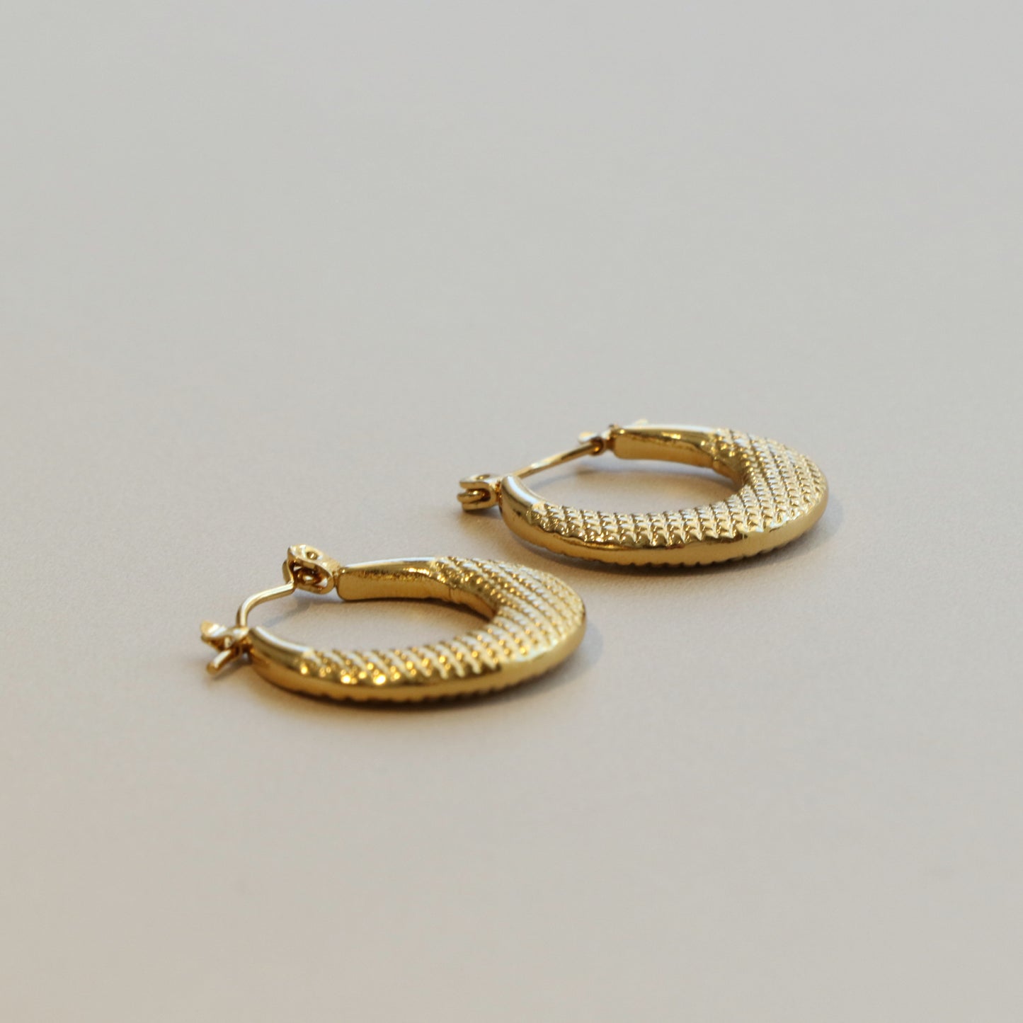 Circle Vintage Earring Pair