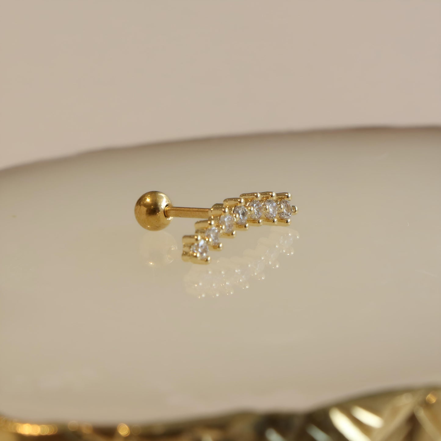 Curve 7 Zircon Helix Ball Ear Piercing