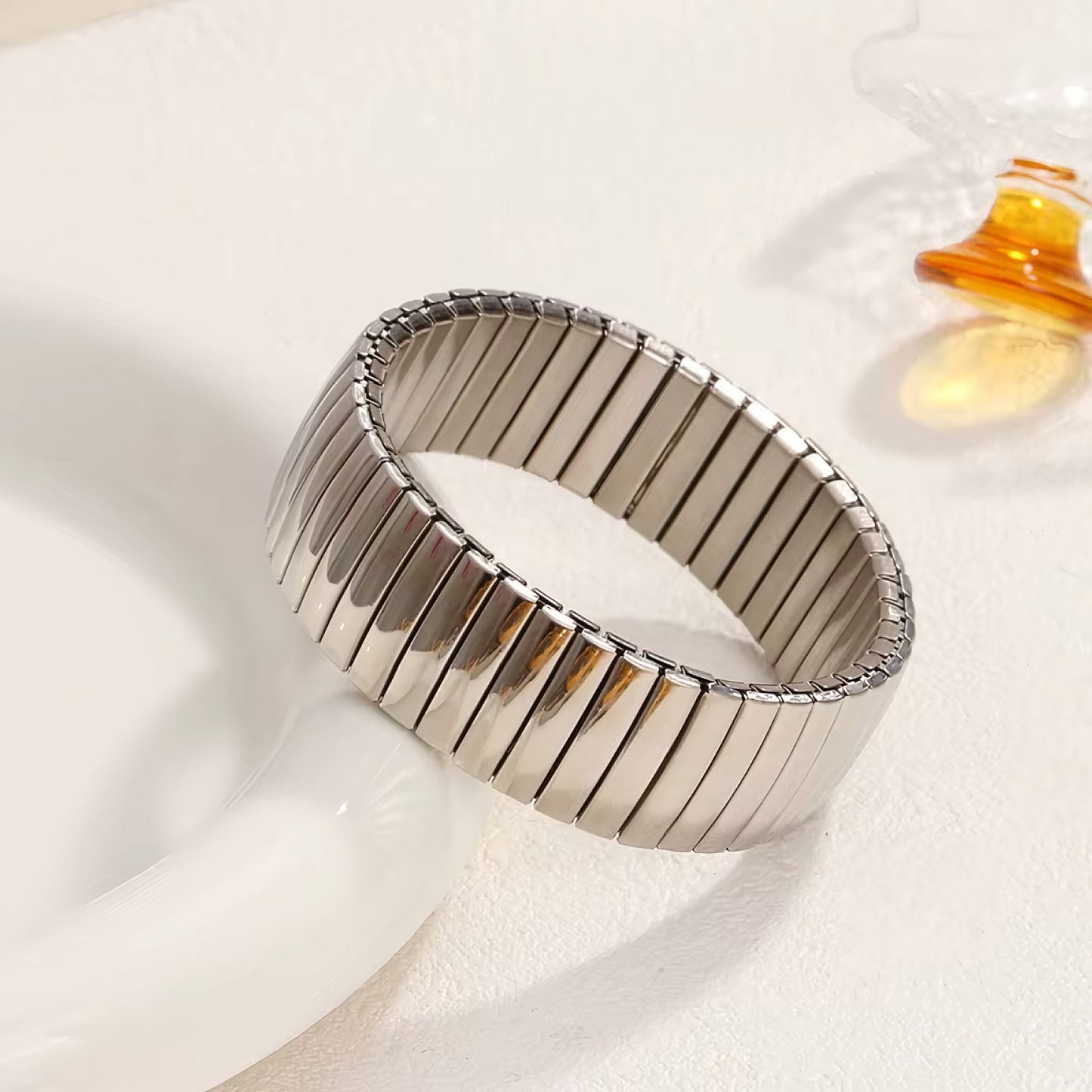 Stretchy Curved Bracelet