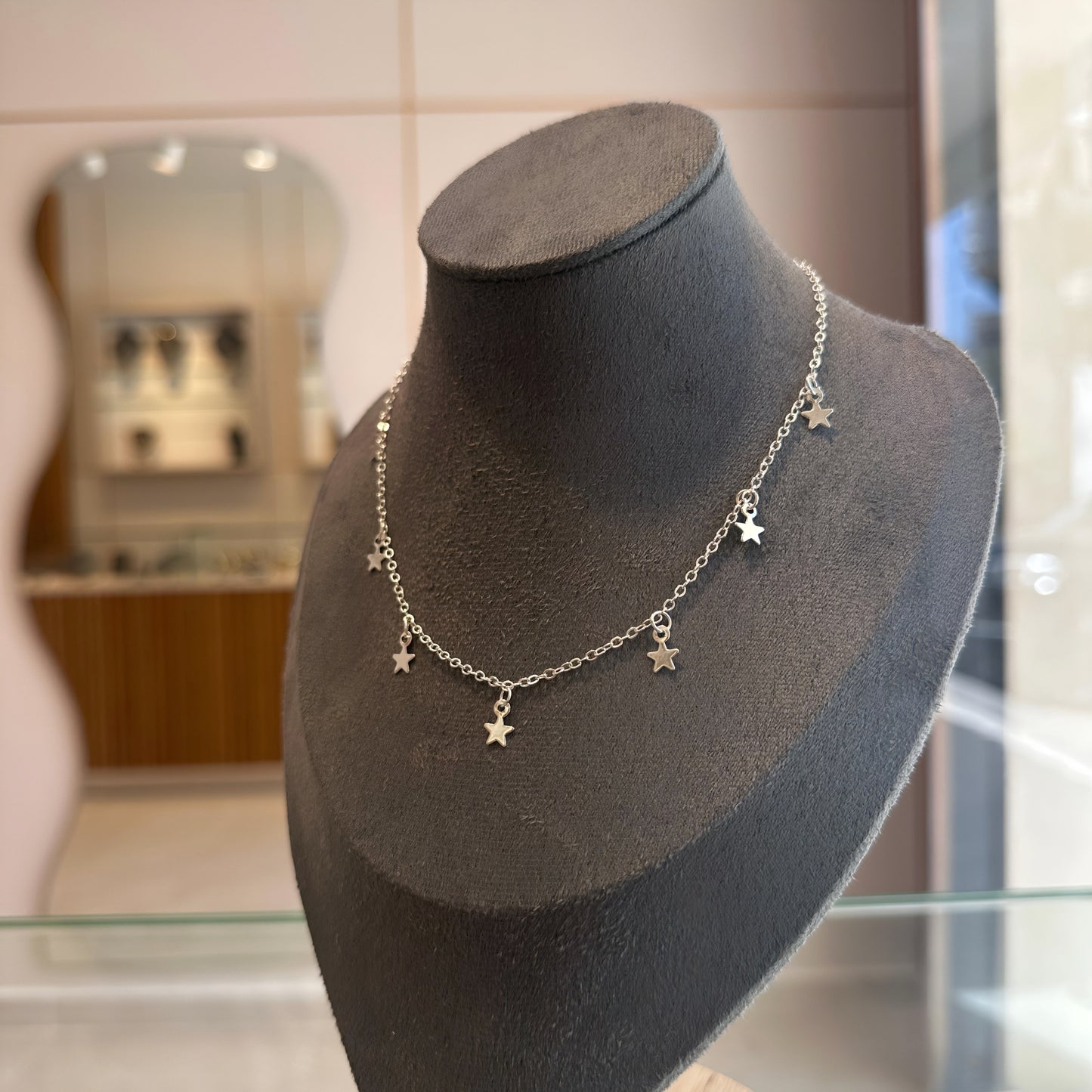 Hanged Star Chain Necklace