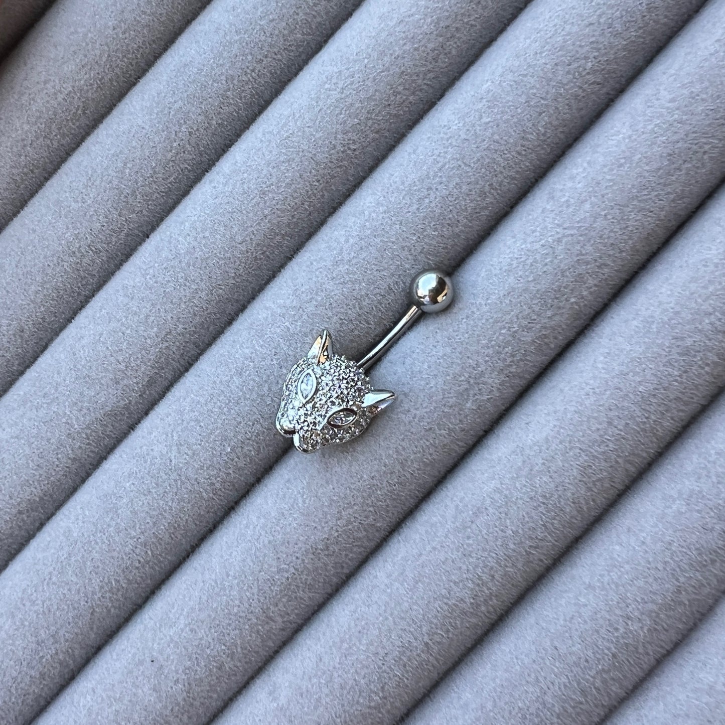 Jaguar Head Belly Piercing