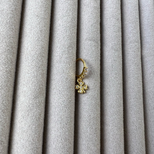 Flower Nose Stud Piercing