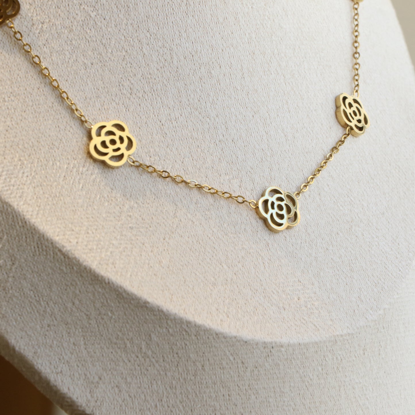Flower Necklace Bracelet Earring set
