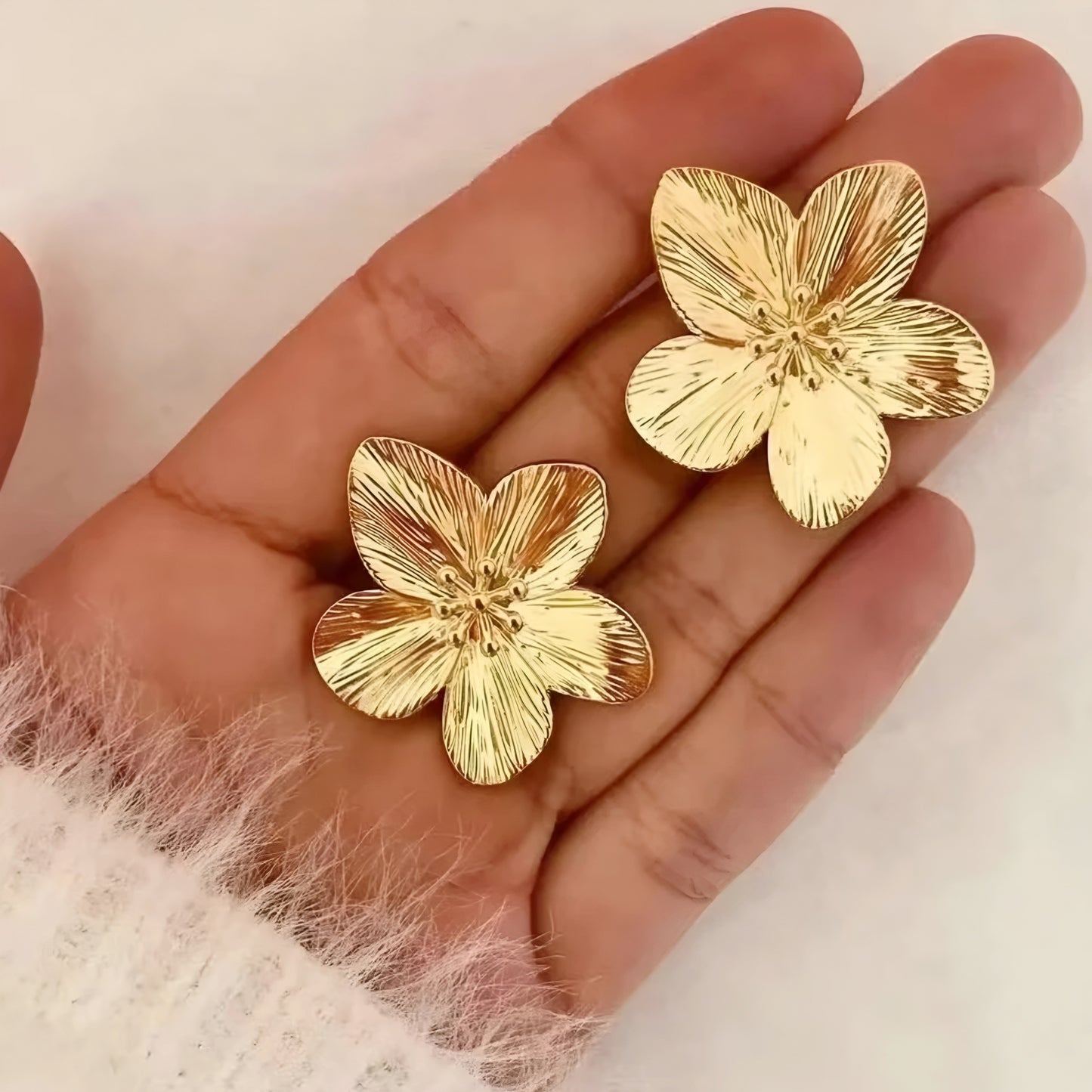 Vintage Big Flower Stud Earring