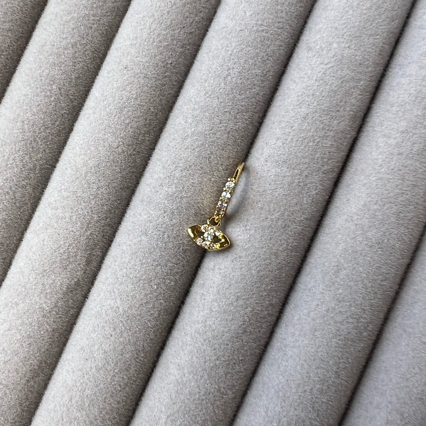 Eye Nose Stud Piercing