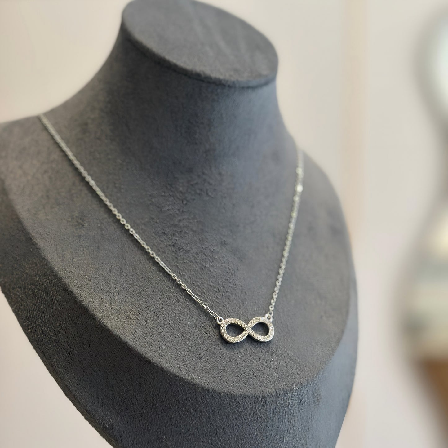 Infinite Necklace