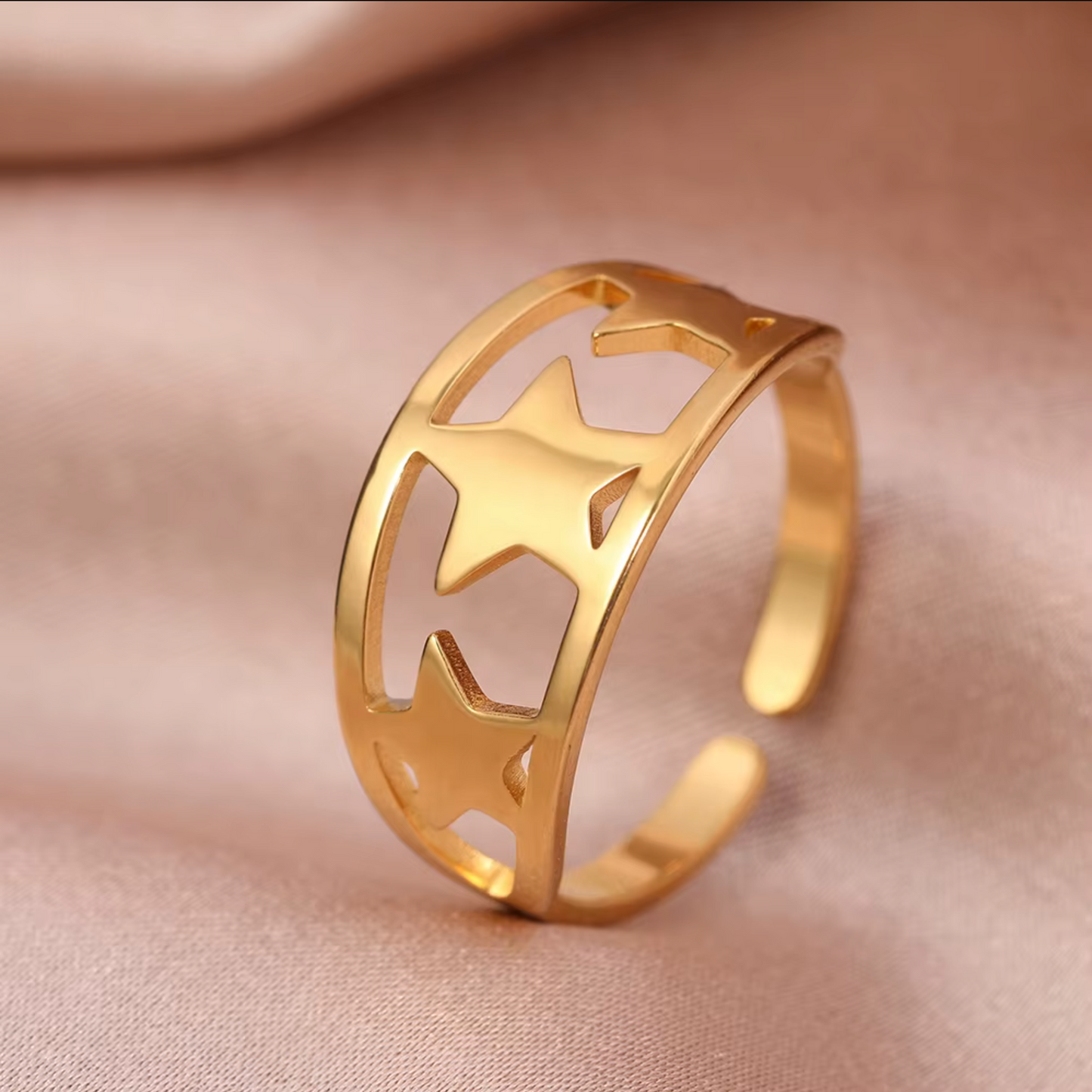 Stars Ring