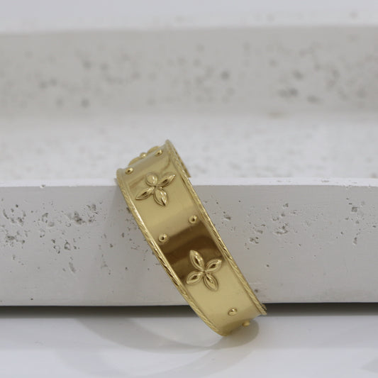 Floral Patterns Bracelet