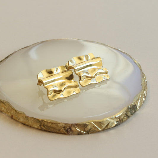 Kalopsia Wavy Vintage Earring Pair