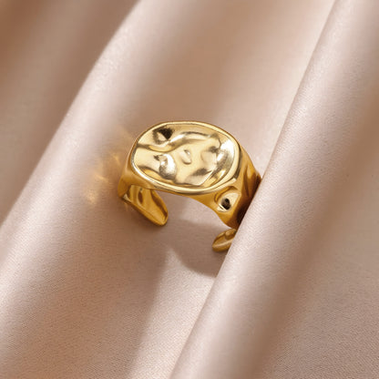 Kalopsia Irregular Ring