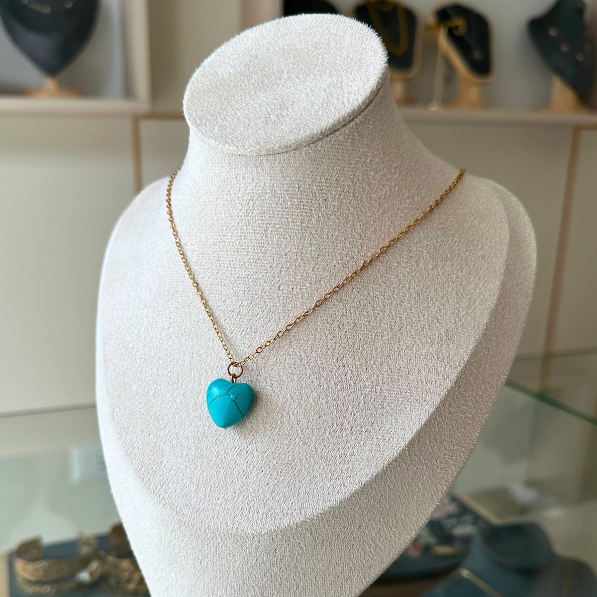 Fairouz Heart Color Necklace