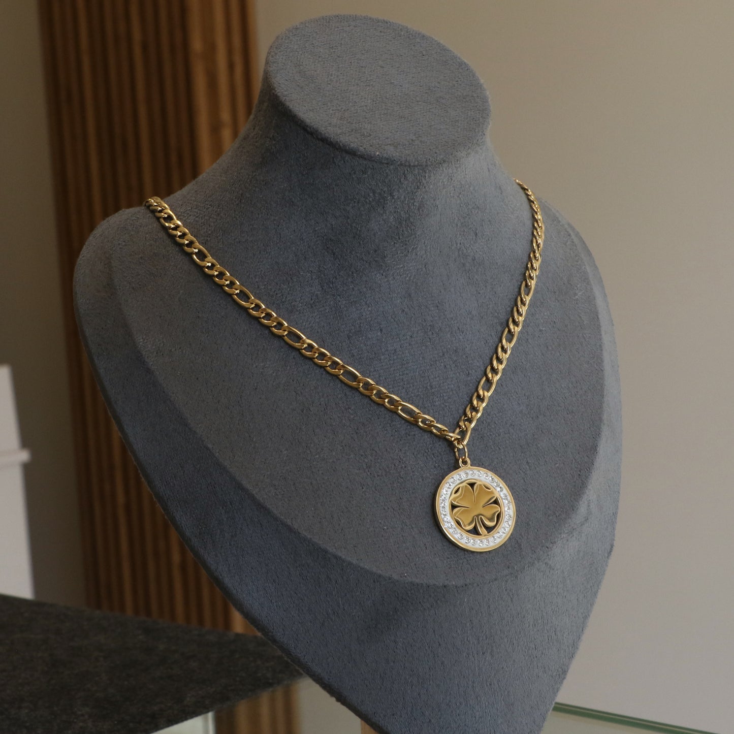 Cuban Chain Lucky Leaf Necklace
