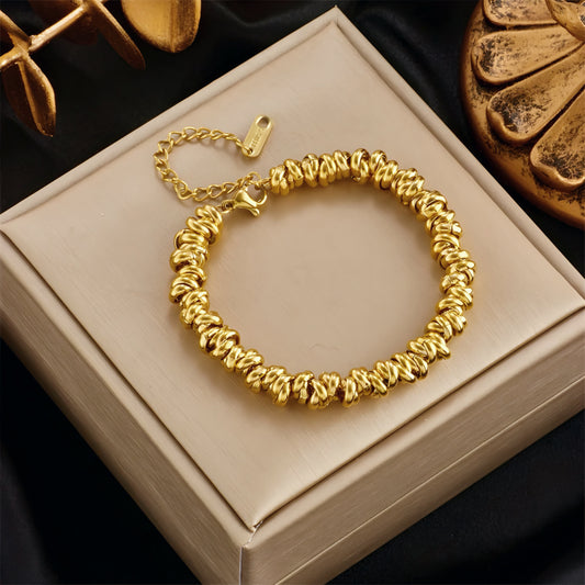 Overlapping Rings Chain Bracelet