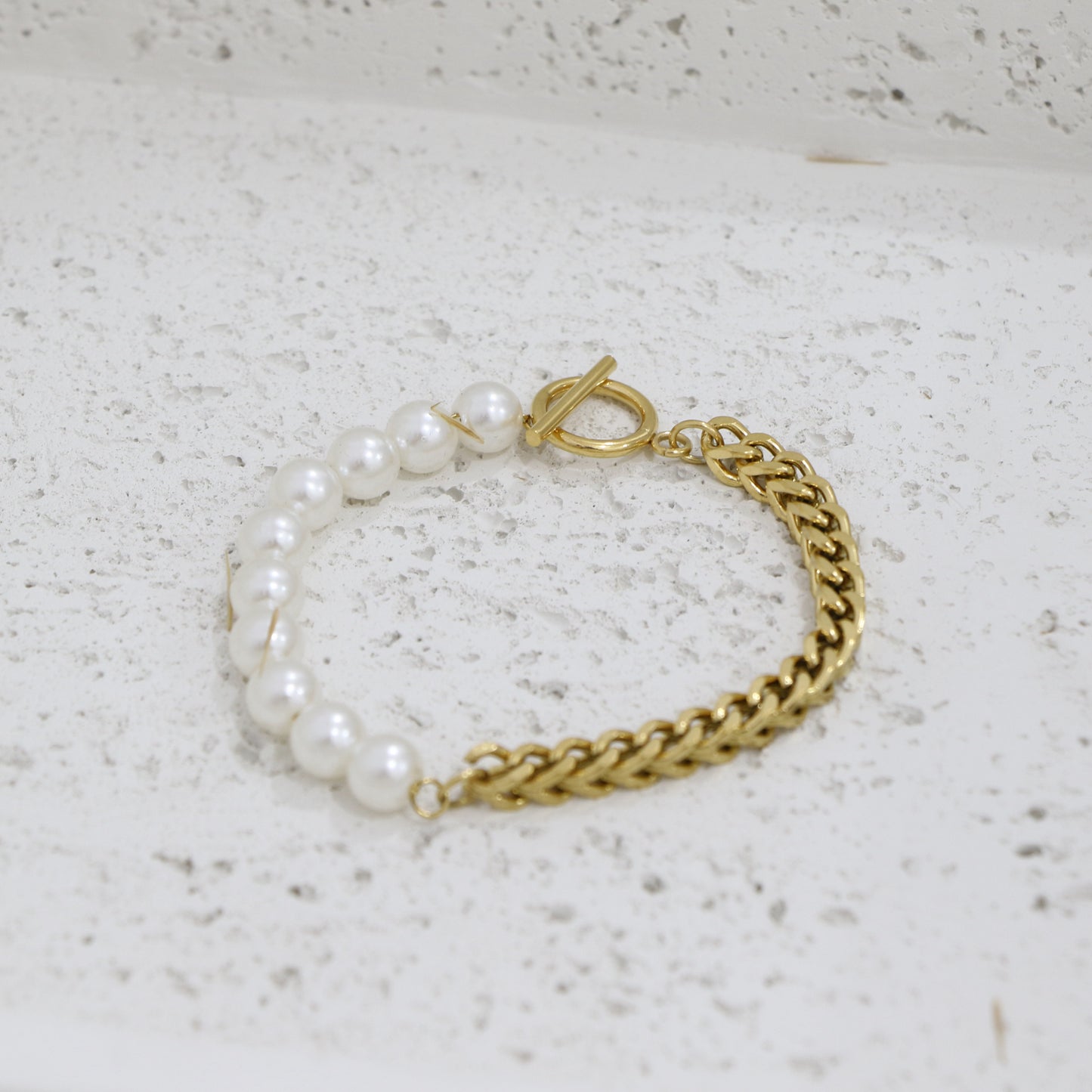 Pearl T Lock bracelet