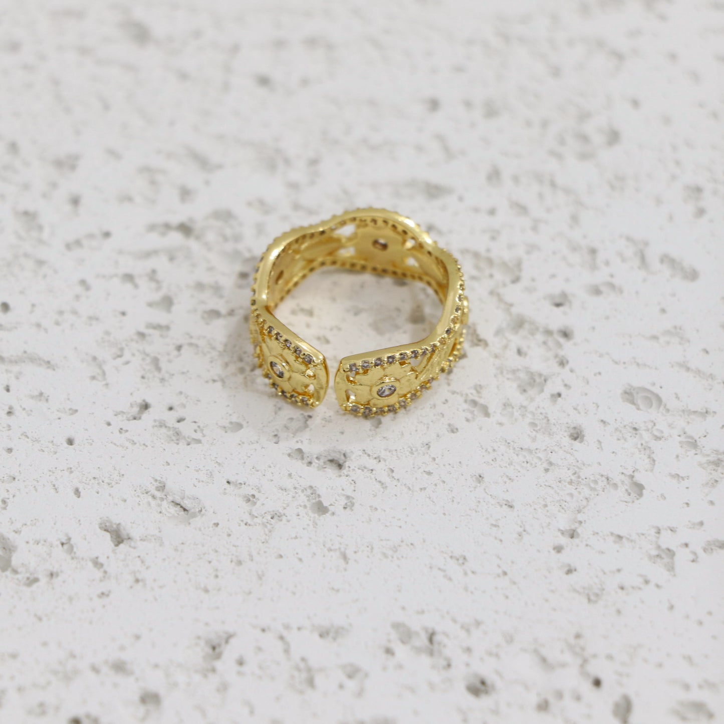 Leaf Flower Zircon Ring