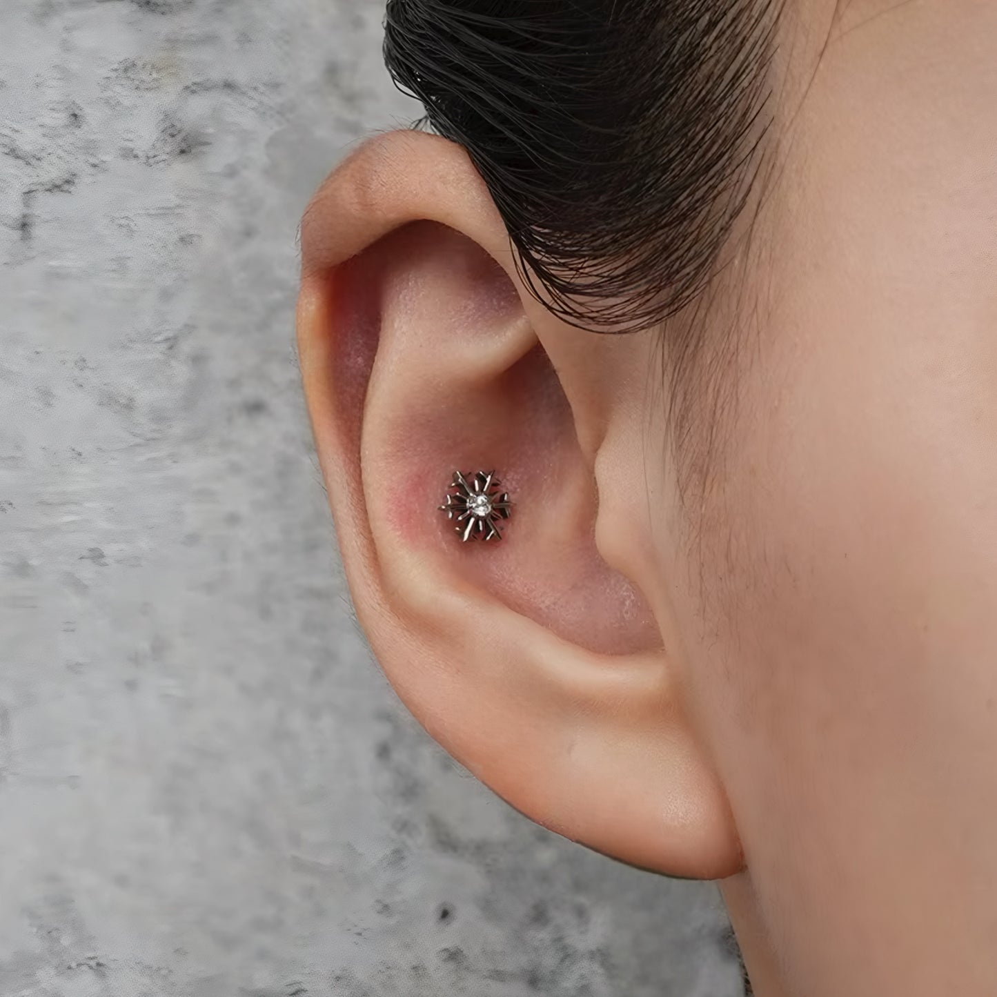 Titanium Snowflake Flower Flat Ear Piercing