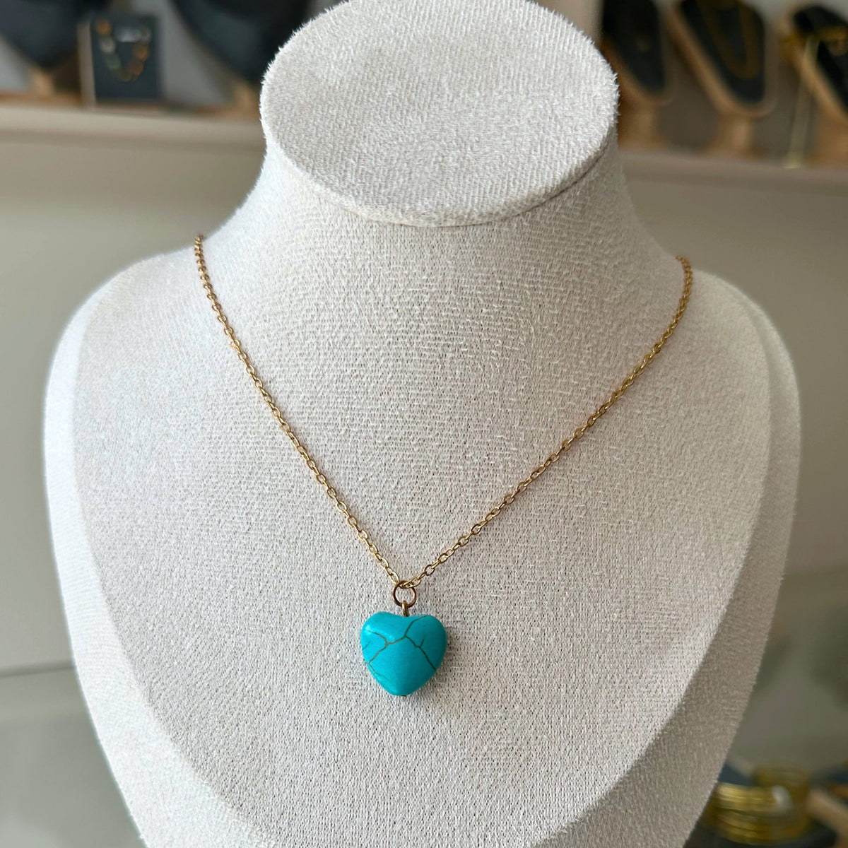 Fairouz Heart Color Necklace