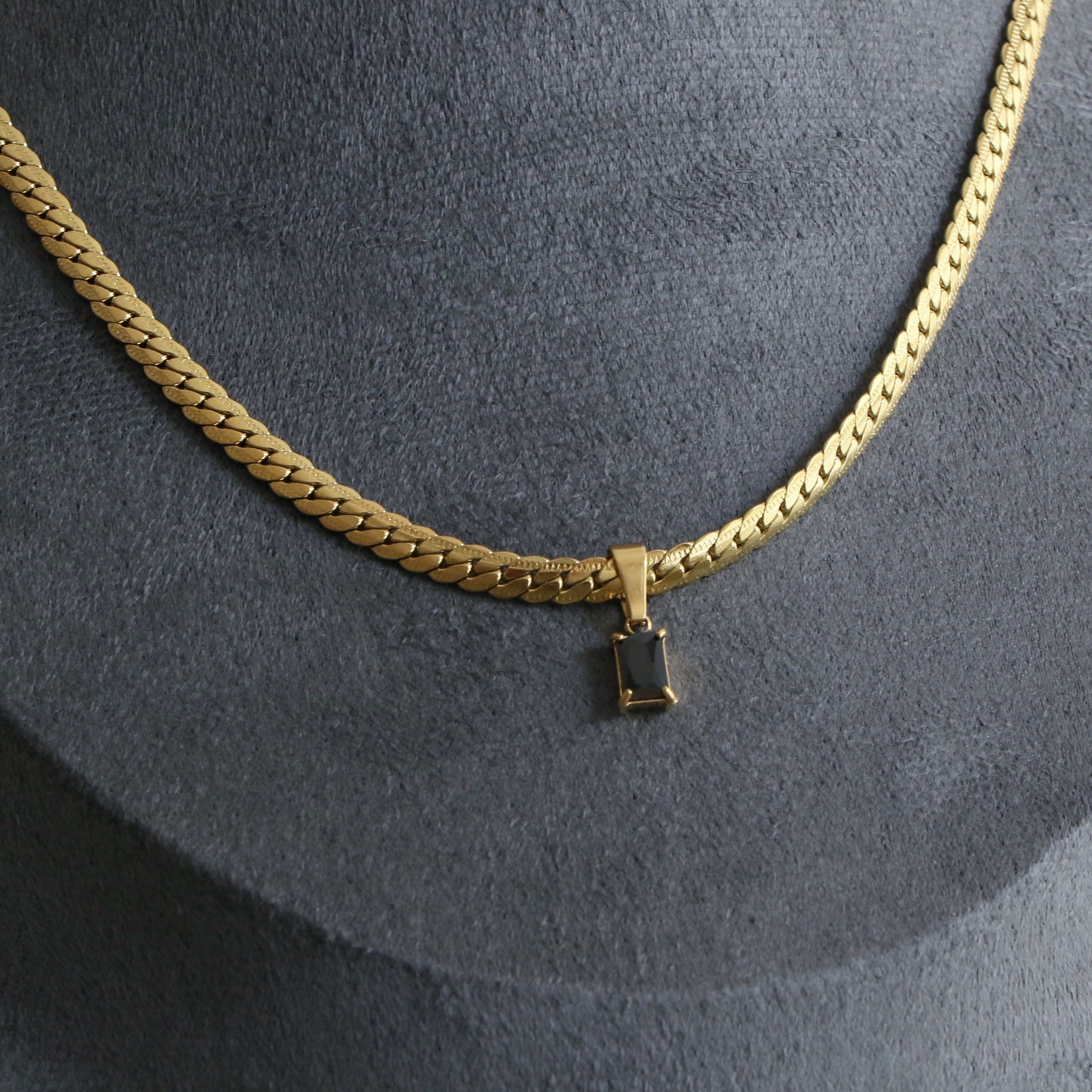 Flat Snake Zircon Pendant Chain