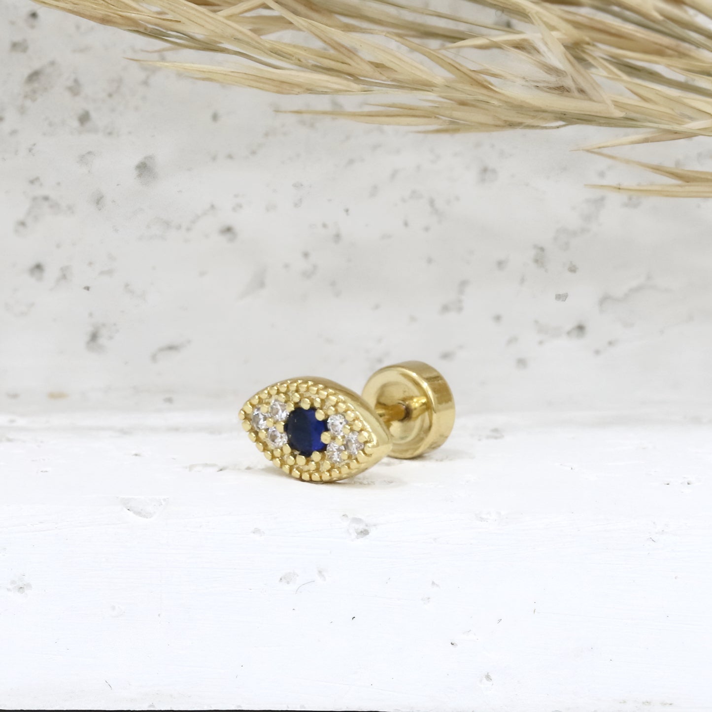 1pcs Flat Ear Piercing