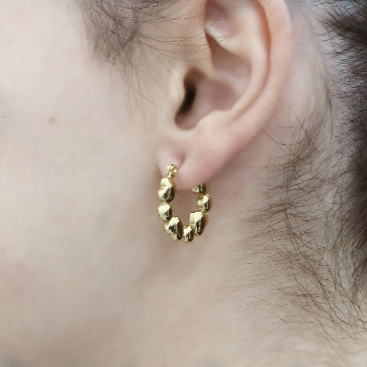 Round Hearts Earring Pair